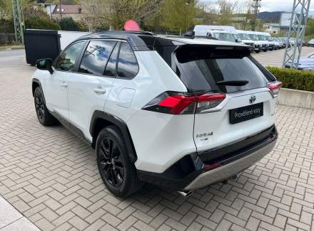 Toyota - RAV 4