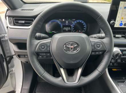 Toyota - RAV 4