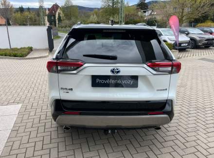 Toyota - RAV 4