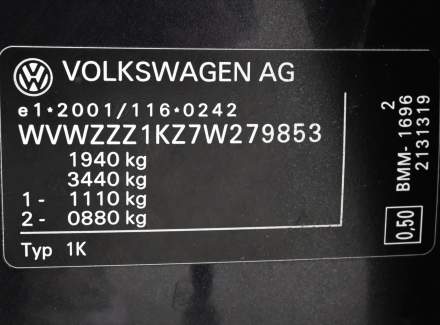 Volkswagen - Golf
