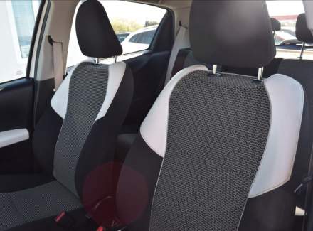 Toyota - Yaris