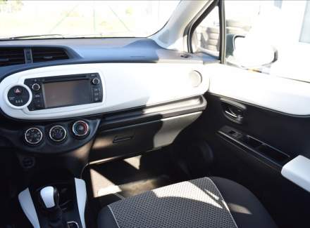 Toyota - Yaris
