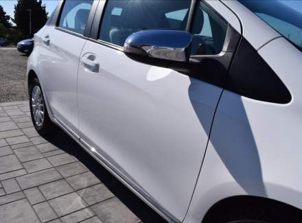 Toyota - Yaris