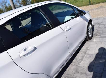 Toyota - Yaris