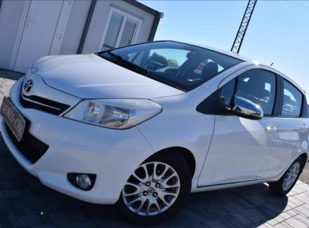 Toyota - Yaris