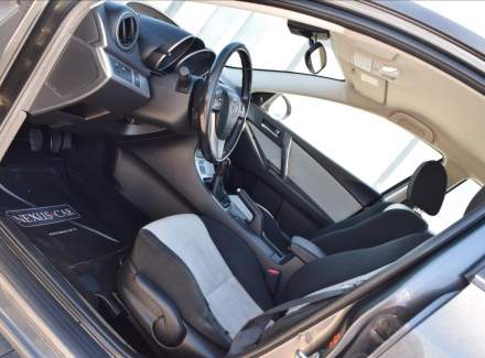 Mazda - 3
