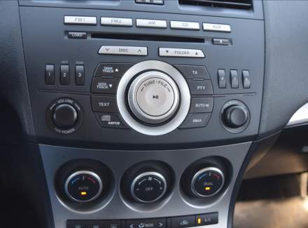 Mazda - 3