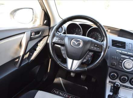 Mazda - 3
