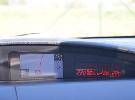 Mazda - 3