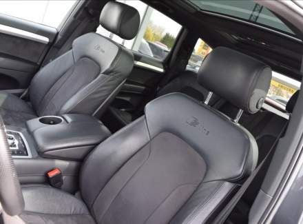 Audi - Q7