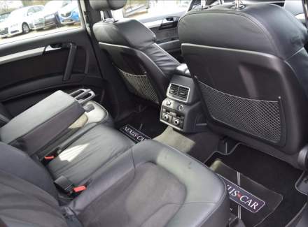 Audi - Q7