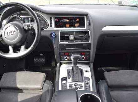 Audi - Q7