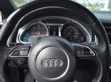 Audi - Q7