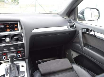 Audi - Q7