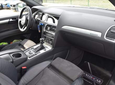 Audi - Q7