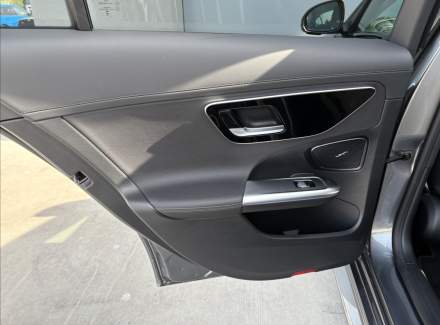 Mercedes-Benz - C-class