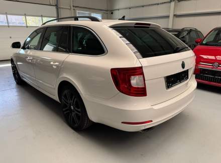 Škoda - Superb