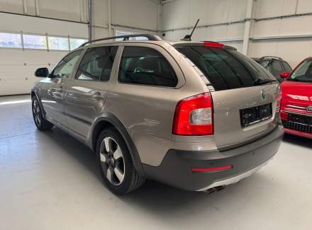 Škoda - Octavia