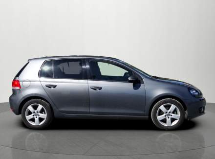 Volkswagen - Golf