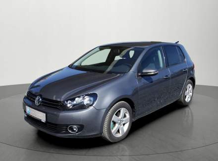 Volkswagen - Golf