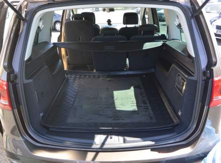 Volkswagen - Sharan