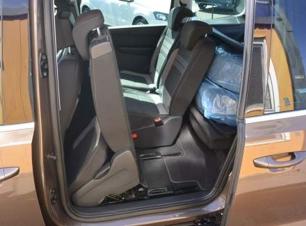 Volkswagen - Sharan