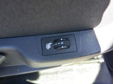 Peugeot - 5008