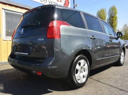 Peugeot - 5008