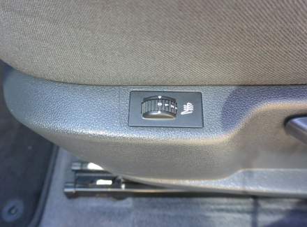 Peugeot - 5008