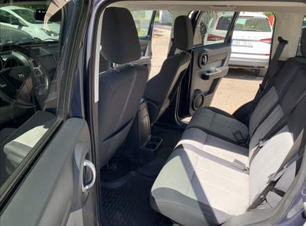 Dodge - Nitro