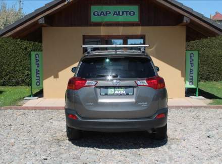 Toyota - RAV 4