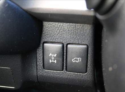 Toyota - RAV 4
