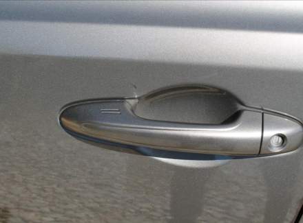 Toyota - RAV 4