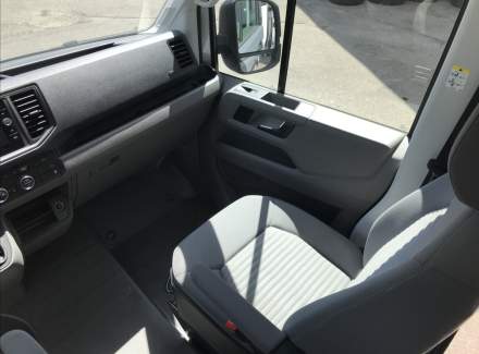 Volkswagen - Grand California