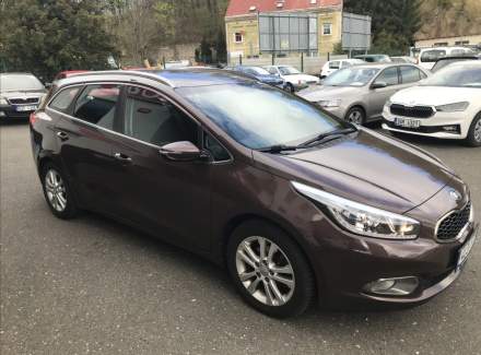 Kia - Cee'd