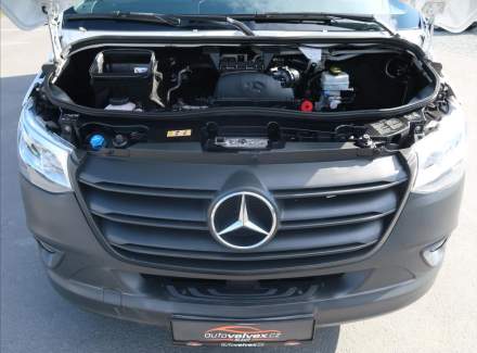 Mercedes-Benz - Sprinter