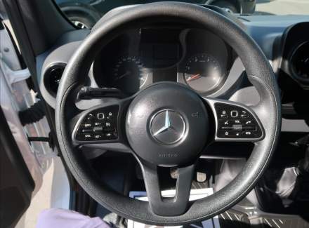 Mercedes-Benz - Sprinter