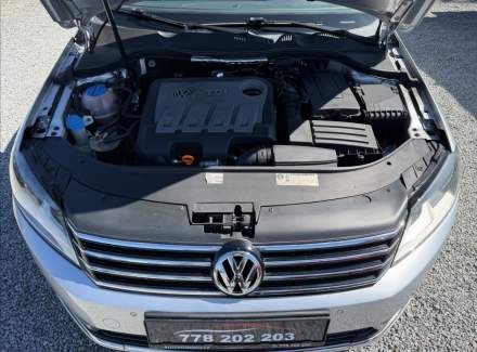 Volkswagen - Passat