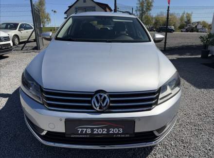 Volkswagen - Passat
