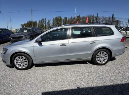 Volkswagen - Passat