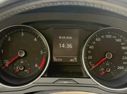 Volkswagen - Passat