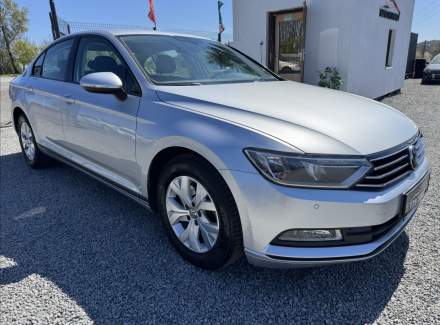 Volkswagen - Passat