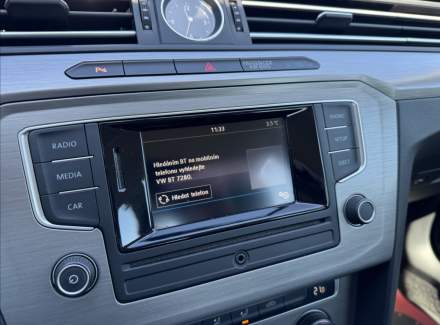 Volkswagen - Passat