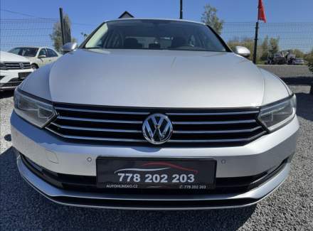 Volkswagen - Passat