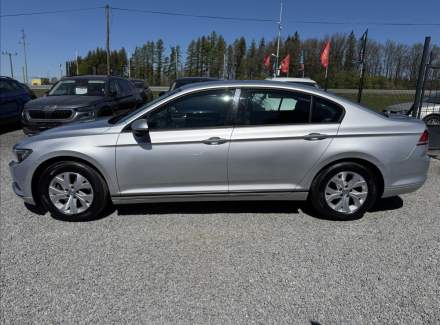 Volkswagen - Passat