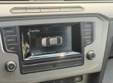 Volkswagen - Passat