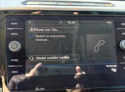 Volkswagen - Passat