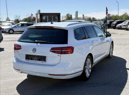 Volkswagen - Passat