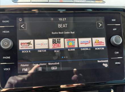 Volkswagen - Passat