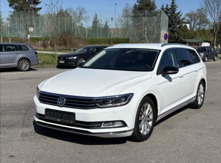 Volkswagen - Passat